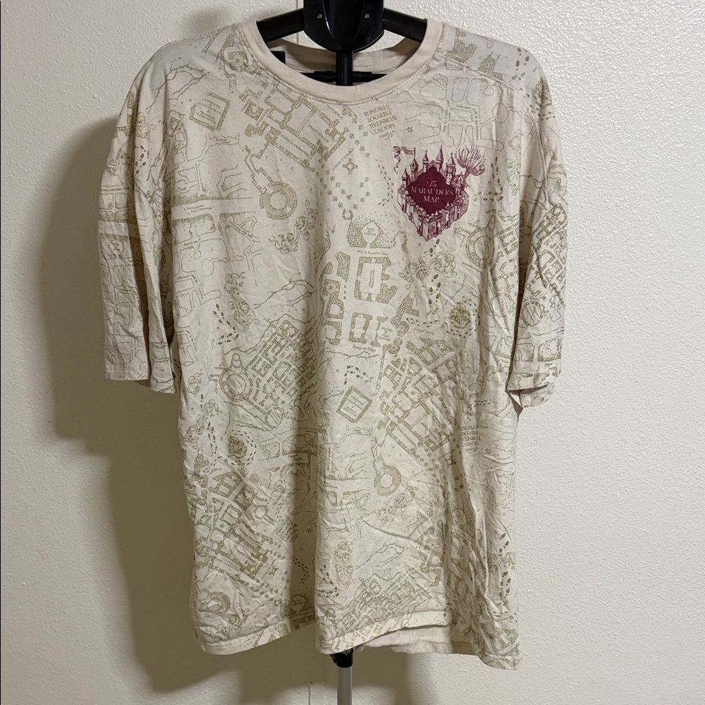 Harry Potter/ Universal Studios Short-Sleeve Graphic Tee